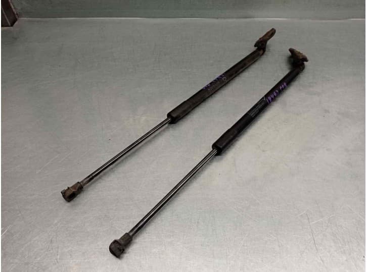 Recambio de amortiguadores maletero / porton para toyota verso (_r2_) 2.0 d-4d (aur20_) referencia OEM IAM 689500F030