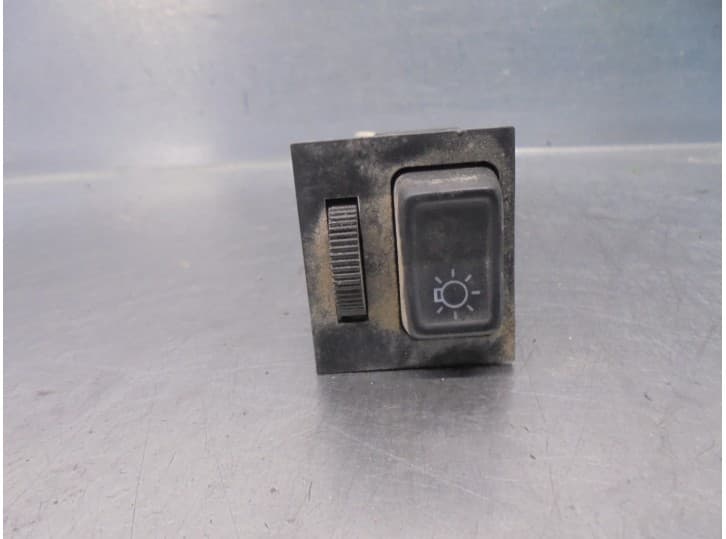 Recambio de mando luces salpicadero para volkswagen polo classic (86c, 80) 1.3 cat referencia OEM IAM 323941531H 323941531G