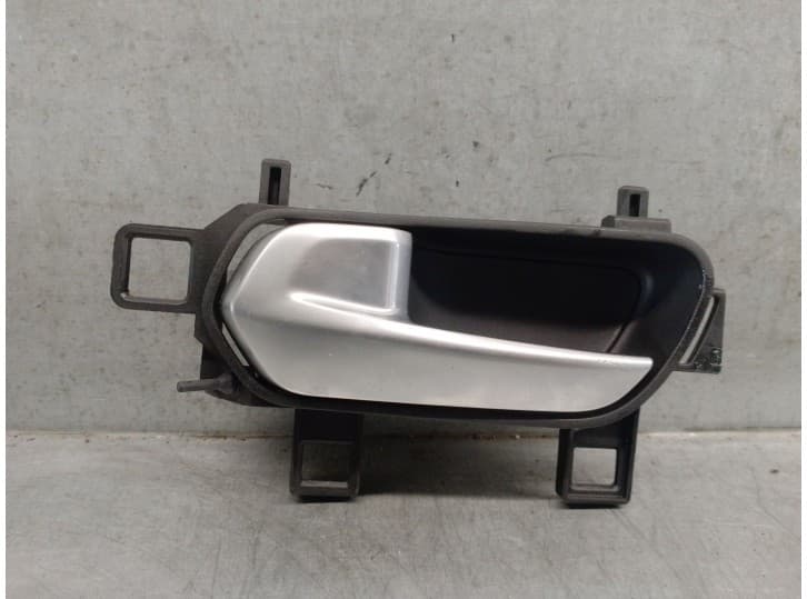 Recambio de maneta interior trasera izquierda para nissan juke (f16_) 1.6 hybrid referencia OEM IAM 806715FA6A 806716PA1A