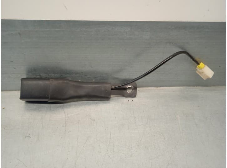 Recambio de enganche cinturon delantero izquierdo para subaru forester (sg_) 2.0 x awd (sg5) referencia OEM IAM 64630SA040ML