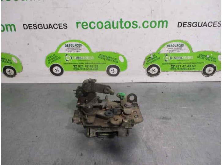 Recambio de cerradura puerta delantera izquierda para daewoo nexia sedán 1.5 (19) referencia OEM IAM 90120862 4 PUERTAS