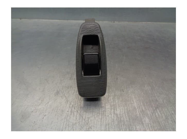 Recambio de mando elevalunas trasero izquierdo para ford ranger (er, eq, r_) 2.5 td 4x4 referencia OEM IAM 3583T57