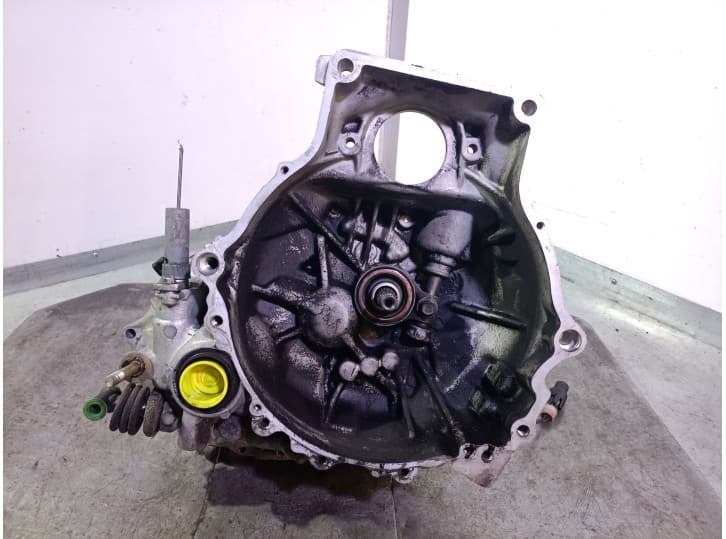 Recambio de caja cambios para kia pride station wagon 1.3 referencia OEM IAM KK15203000 KK34703000