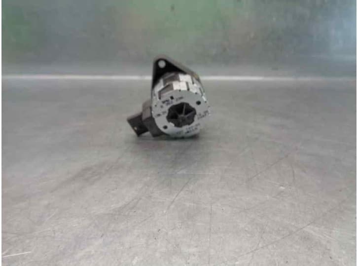 Recambio de motor regulacion faros para bmw 7 (e65, e66, e67) 730 ld referencia OEM IAM 7277490 7277490 HELLA