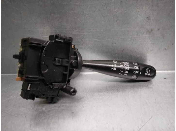 Recambio de mando limpia para toyota yaris (_p1_) 1.3 (scp12_, scp13_) referencia OEM IAM 846520D010