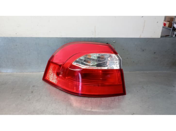 Recambio de piloto trasero izquierdo para kia rio iii (ub) 1.2 cvvt referencia OEM IAM 924011W210 924011W210