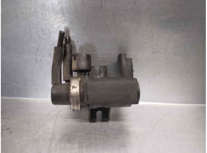 Recambio de electrovalvula vacio para peugeot 307 (3a/c) 2.0 hdi 110 referencia OEM IAM 9641726680 72832800 PIERBURG