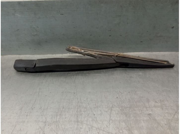 Recambio de brazo limpia trasero para opel corsa d (s07) 1.2 (l08, l68) referencia OEM IAM 1273090 1273090