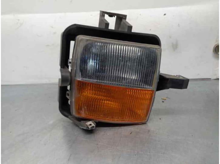 Recambio de piloto delantero izquierdo para cadillac cts 3.2 referencia OEM IAM 15930687