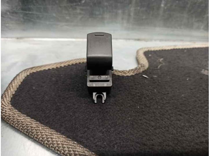 Recambio de mando elevalunas trasero izquierdo para nissan qashqai i (j10, nj10) 2.0 referencia OEM IAM 25411JD000