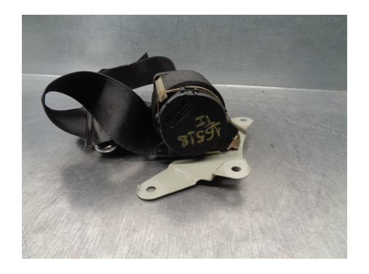 Recambio de cinturon seguridad trasero izquierdo para mercedes-benz clase e t-model (s124) e 200 t (124.079) referencia OEM IAM