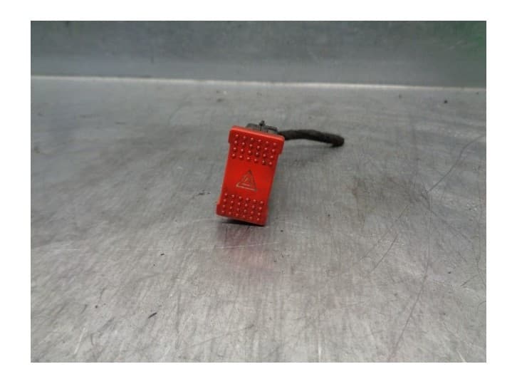 Recambio de warning para iveco daily iv furgoneta 35c12 v, 35c12 v/p, 35s12 v, 35s12 v/p referencia OEM IAM 69500489