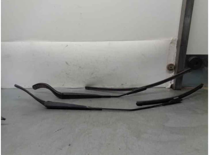 Recambio de brazo limpia delantero derecho para alfa romeo mito (955_) 1.3 multijet (955axh1b, 955axt1a) referencia OEM IAM 6065