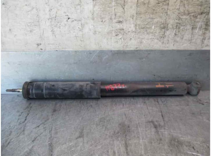 Recambio de amortiguador trasero derecho para mercedes-benz clase c t-model (s202) c 180 t (202.078) referencia OEM IAM 20232628