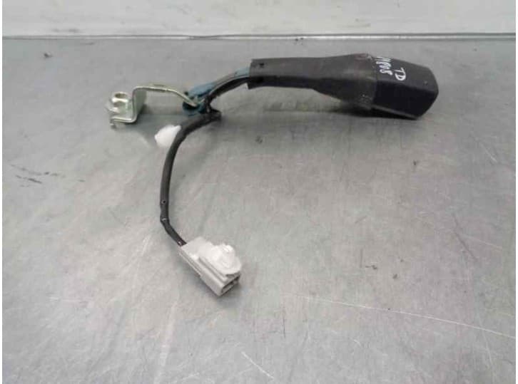 Recambio de enganche cinturon trasero derecho para lexus ct (zwa10_) 200h (zwa10_) referencia OEM IAM 7338076060C0