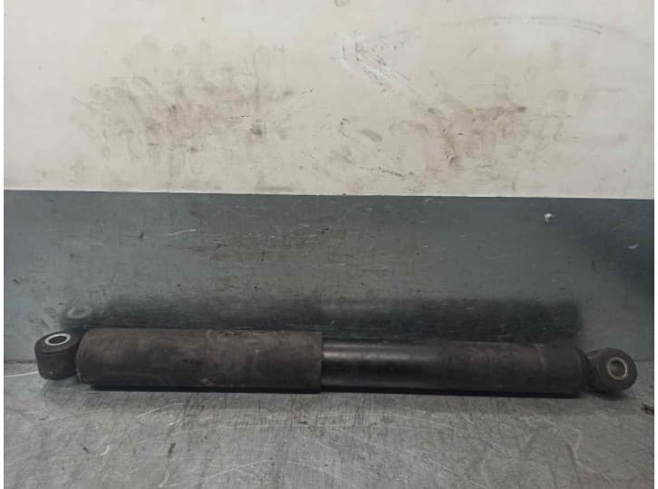 Recambio de amortiguador trasero derecho para iveco daily iii caja/chasis 35 c 14 referencia OEM IAM 504043718