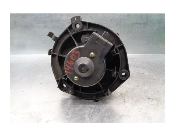 Recambio de motor calefaccion para iveco daily iii caja/chasis 35 c 14 referencia OEM IAM 504088153