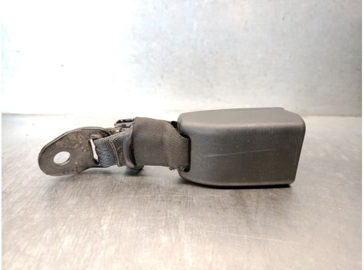 Recambio de enganche cinturon trasero izquierdo para peugeot 108 1.0 vti 72 referencia OEM IAM B0009051XX B0009051XX