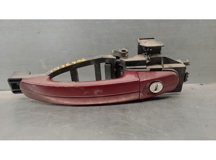 Recambio de maneta exterior delantera izquierda para ford focus c-max (dm2) 2.0 tdci referencia OEM IAM 3M51R224A37AD 5 PUERTAS
