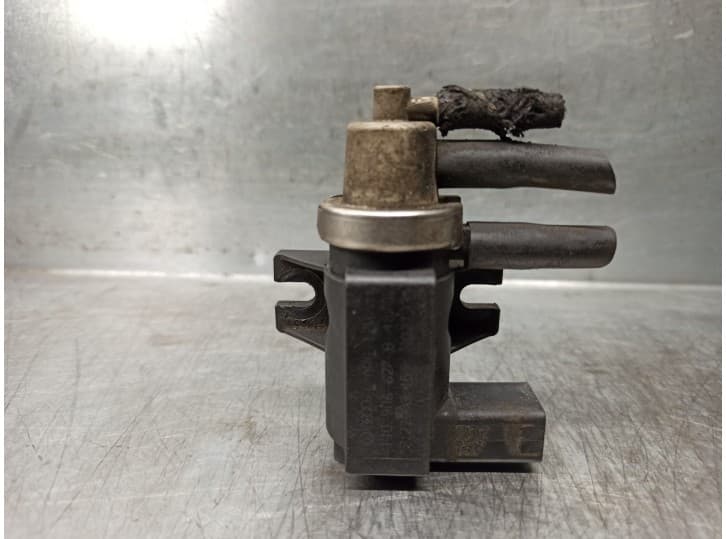 Recambio de electrovalvula vacio para audi a4 b6 (8e2) 2.5 tdi referencia OEM IAM 1J0906627B 72290345 PIERBURG