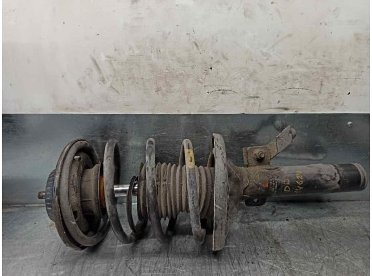 Recambio de amortiguador delantero derecho para ford mondeo i (gbp) 1.8 td referencia OEM IAM 9BB18045BJ
