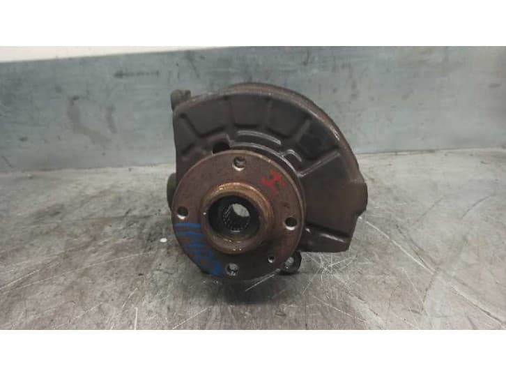 Recambio de mangueta delantera izquierda para skoda felicia i pick-up (6uf, 6u7) 1.9 d referencia OEM IAM 6U0407255
