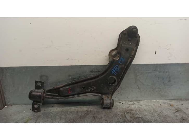 Recambio de brazo suspension inferior delantero izquierdo para skoda felicia i pick-up (6uf, 6u7) 1.9 d referencia OEM IAM 6U040