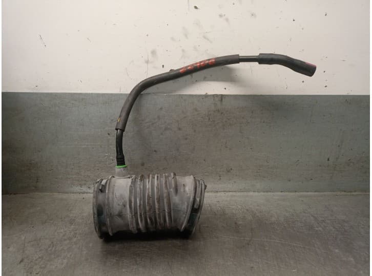 Recambio de tubo para mazda cx-5 (kf) 2.0 skyactiv-g referencia OEM IAM PE0113221 PE0113221