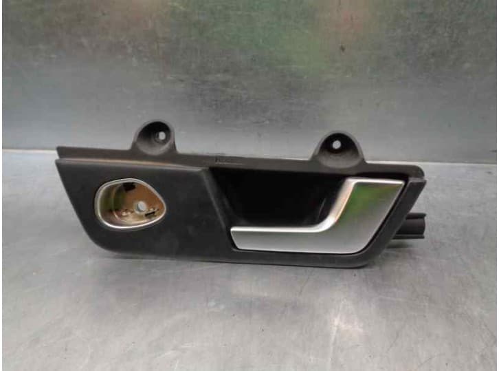 Recambio de maneta interior delantera derecha para seat exeo (3r2) 2.0 tdi referencia OEM IAM 8E1837020
