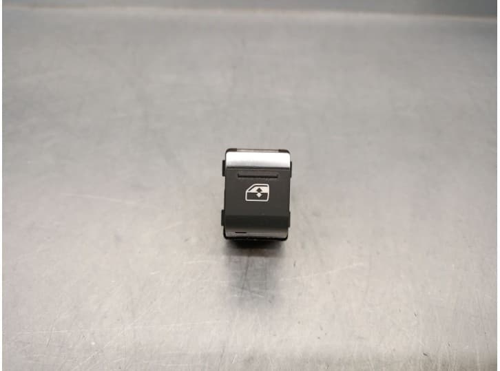 Recambio de mando elevalunas trasero derecho para audi a3 sportback (8ya, 8yf) 35 tfsi mild hybrid referencia OEM IAM 4K0959855