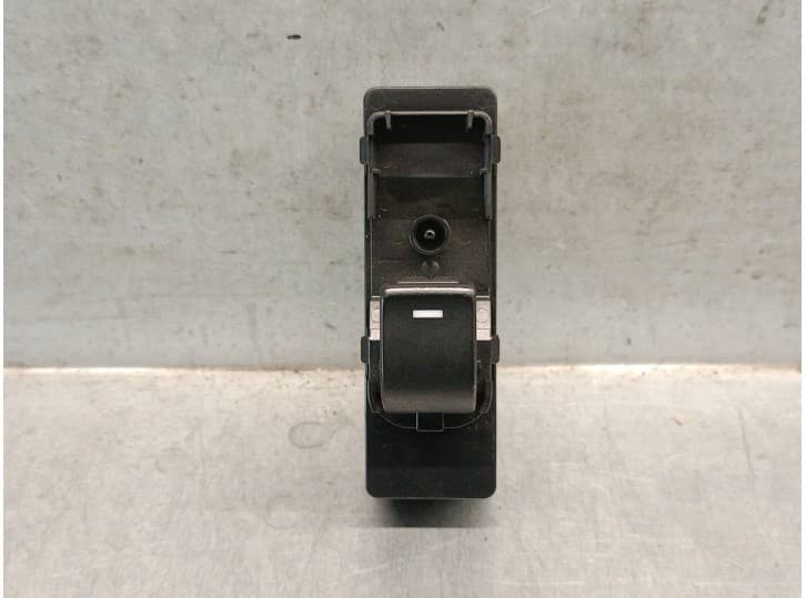 Recambio de mando elevalunas trasero derecho para mazda cx-5 (kf) 2.0 skyactiv-g referencia OEM IAM KG2N66380