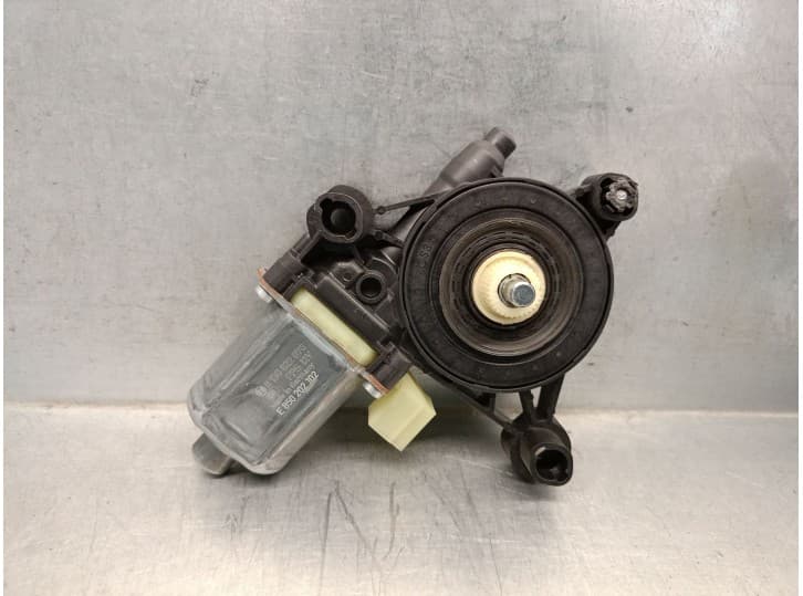 Recambio de motor elevalunas delantero izquierdo para audi a3 sportback (8ya, 8yf) 35 tfsi mild hybrid referencia OEM IAM 5Q0959