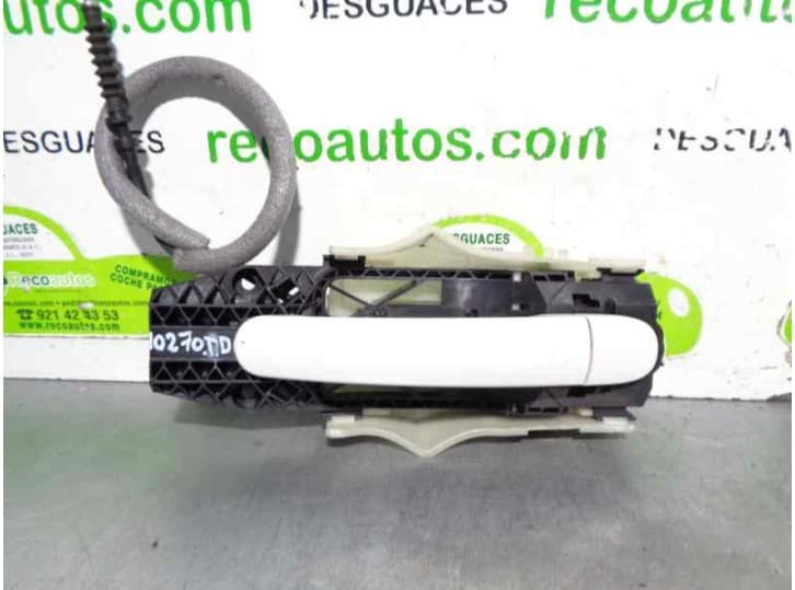 Recambio de maneta exterior trasera derecha para skoda rapid (nh3, nk3, nk6) 1.6 tdi referencia OEM IAM 5N0839885H 4 PUERTAS