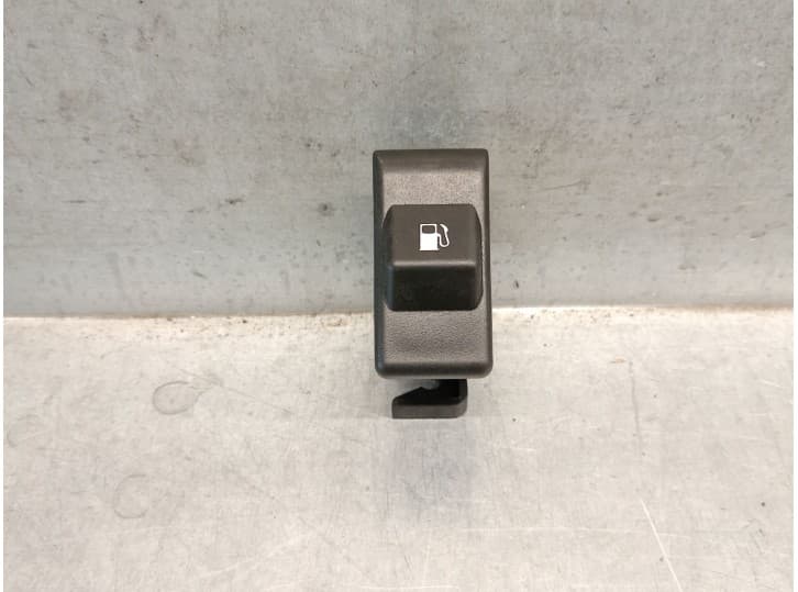 Recambio de cerradura puerta deposito combustible para mazda cx-5 (kf) 2.0 skyactiv-g referencia OEM IAM GHP956860A GHP956860A