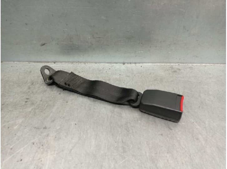 Recambio de enganche cinturon trasero izquierdo para peugeot 605 (6b) 2.1 turbo diesel referencia OEM IAM SIN REFE
