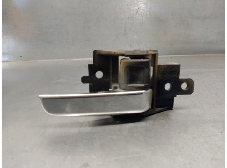 Recambio de maneta interior delantera derecha para mitsubishi asx (ga_w_) 1.8 di-d (ga6w) referencia OEM IAM 5716A480XB 5 PUERT