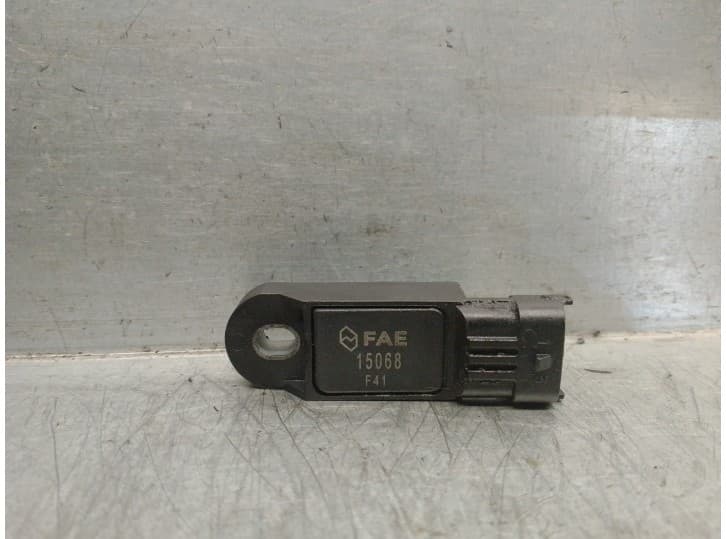 Recambio de sensor presion para renault clio iii (br0/1, cr0/1) 1.5 dci (c/br0g, c/br1g) referencia OEM IAM 15080 15080 FAE
