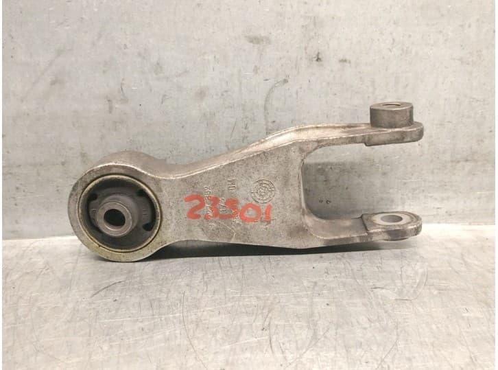 Recambio de soporte motor trasero para opel corsa c (x01) 1.4 twinport (f08, f68) referencia OEM IAM 9227882 684713