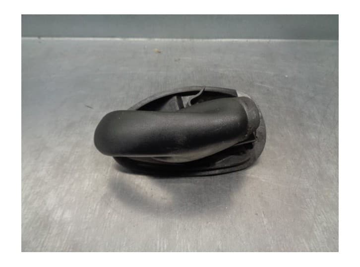 Recambio de maneta interior delantera derecha para fiat seicento / 600 (187_) 1.1 (187axb, 187axb1a, 187axc1a02) referencia OEM