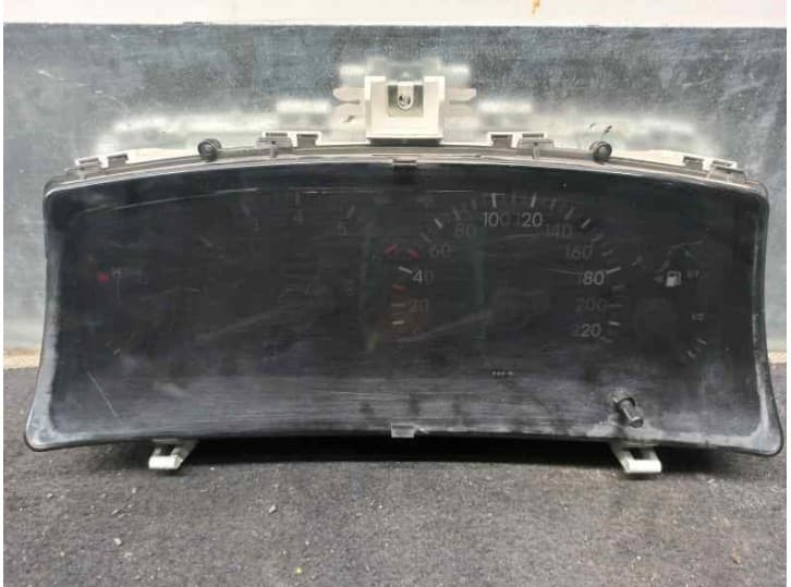 Recambio de cuadro instrumentos para toyota corolla (_e12_) 1.4 d (nde120_) referencia OEM IAM 8380012E20