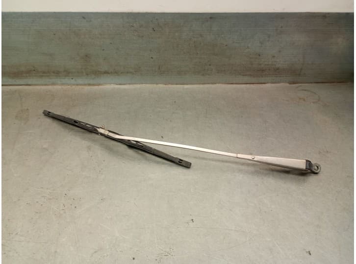 Recambio de brazo limpia trasero para ford fiesta i (gfbt) 1.1 referencia OEM IAM 77FG17526FA 1571276