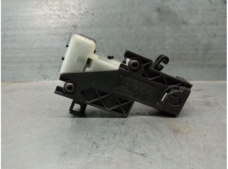 Recambio de motor tapa deposito combustible para mercedes-benz clase e coupé (c207) e 250 cdi / bluetec / d (207.303, 207.304) r