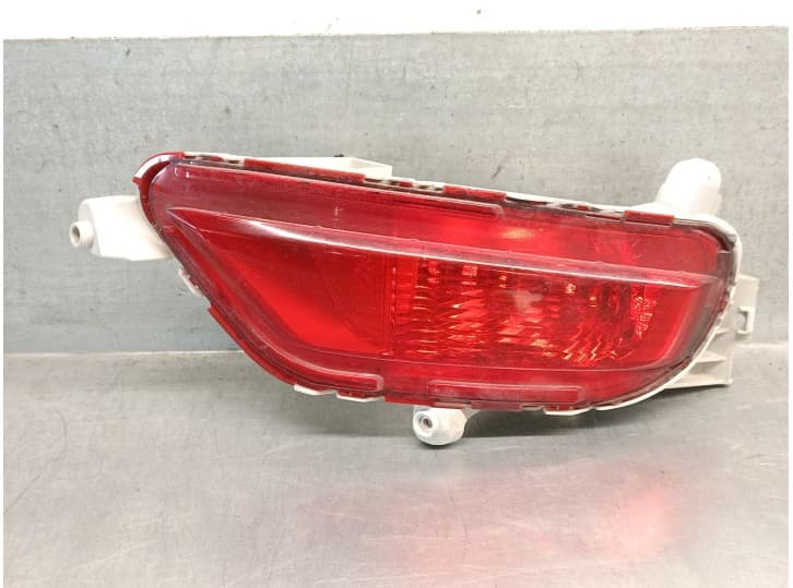 Recambio de piloto trasero derecho paragolpes para mazda cx-5 (kf) 2.0 skyactiv-g referencia OEM IAM KB8M51650 KB8M51650C