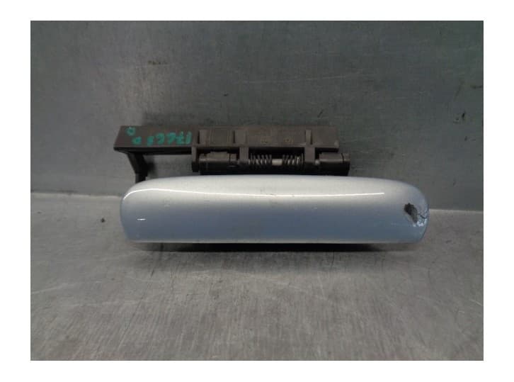 Recambio de maneta exterior delantera derecha para citroën xsara (n1) 1.6 16v referencia OEM IAM 96334564 96334568 5 PUERTAS