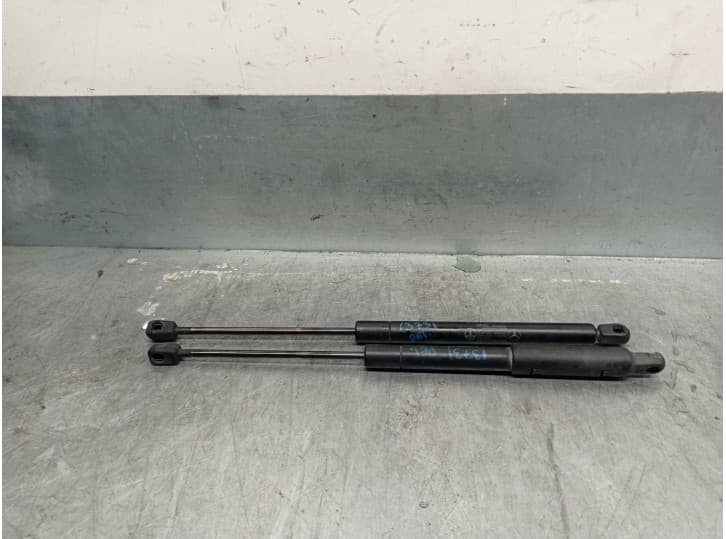 Recambio de amortiguadores maletero / porton para mercedes-benz clk (c208) clk 230 kompressor (208.348) referencia OEM IAM A2088