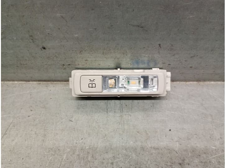 Recambio de luz interior para mercedes-benz clase v (w447) v 220 cdi / d (447.811, 447.813, 447.815) referencia OEM IAM A0009060