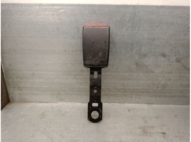 Recambio de enganche cinturon delantero derecho para audi a2 (8z0) 1.4 referencia OEM IAM 8Z0857755F 8Z0857755F