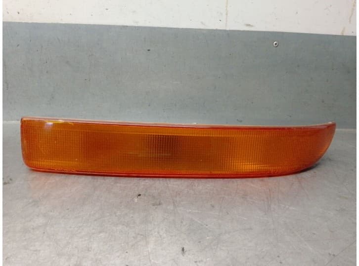 Recambio de piloto delantero izquierdo para renault master ii autobús (jd) 2.5 d referencia OEM IAM 8200133631 7701044522