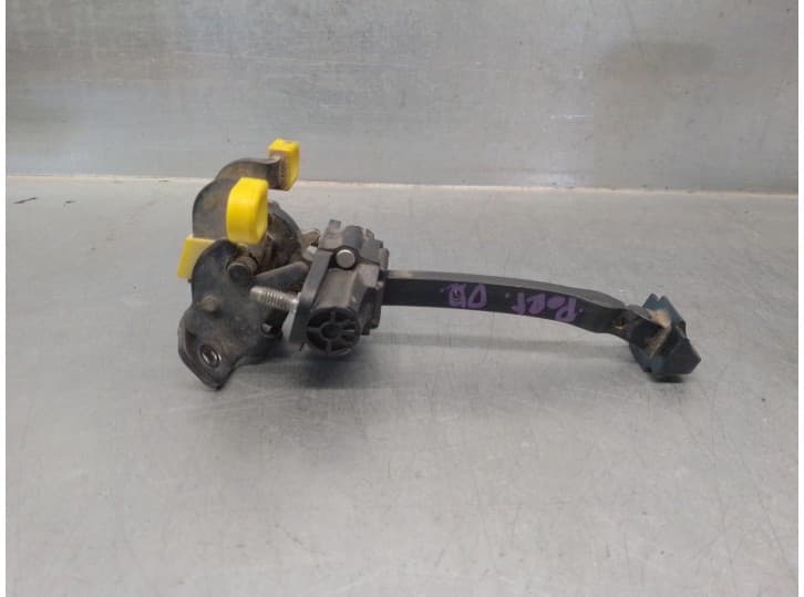 Recambio de retenedor puerta para fiat doblo cargo (263_) 1.3 d multijet referencia OEM IAM 51995866 5 PUERTAS