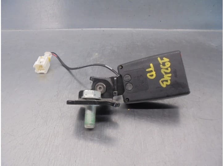 Recambio de enganche cinturon trasero derecho para alfa romeo giulietta (940_) 2.0 jtdm (940fxe1a, 940fxg11) referencia OEM IAM